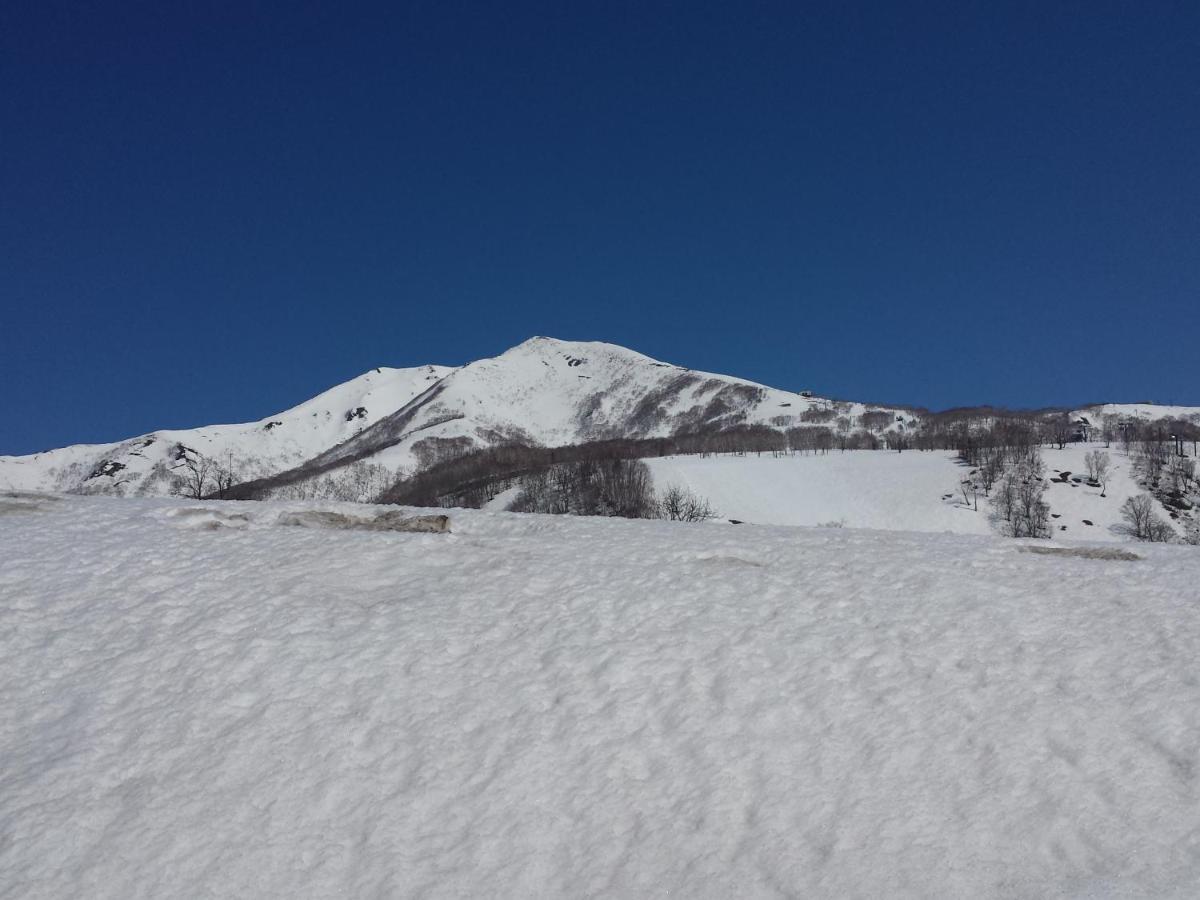 Annupuri Mountain View Lodge Niseko Exterior photo
